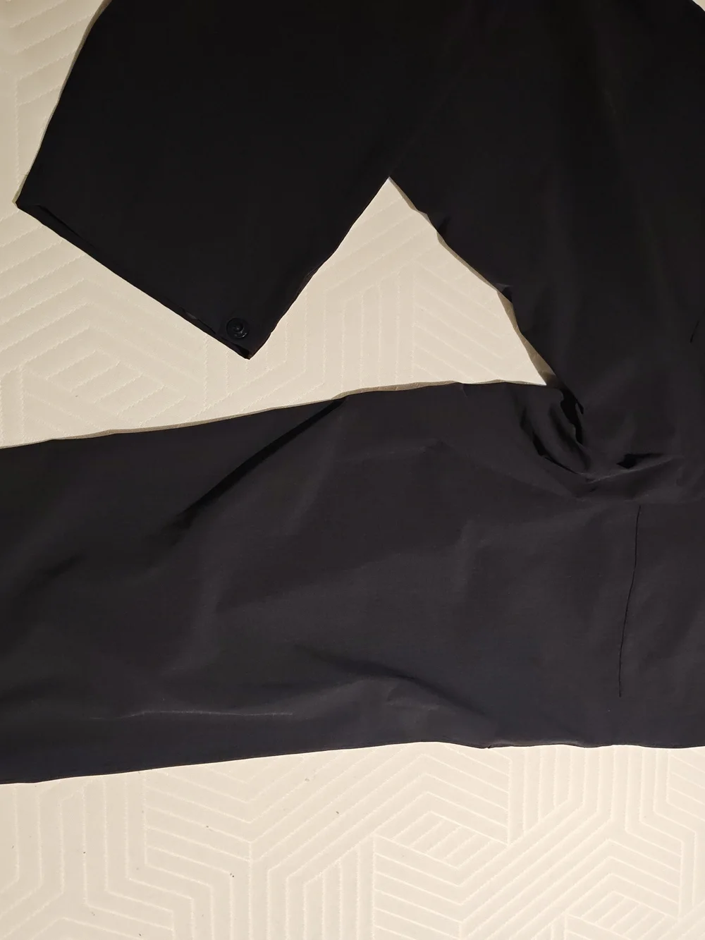 Y-3 Men's Black Elastic Waist Jogger Pants XS
